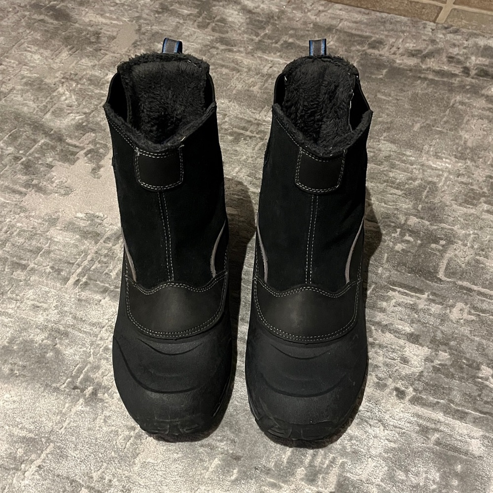 Eddie Bauer Black Winter Boots